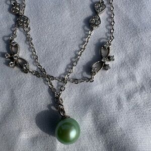 Delicate .925 Silver Bracelet with Green Pearl